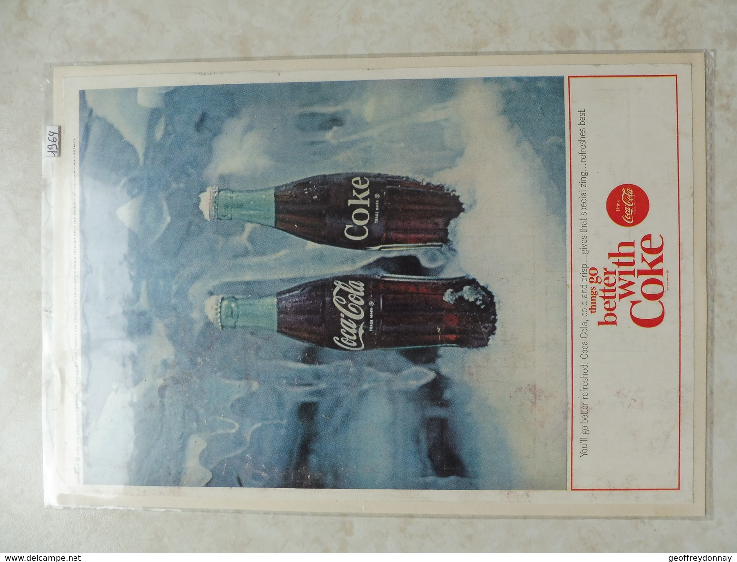 Affiche Publicitaire Coca Cola 25cm Sur 16 ( Bouteille )   1964 Copyright / Reclamaffiche Cola - Poster & Plakate