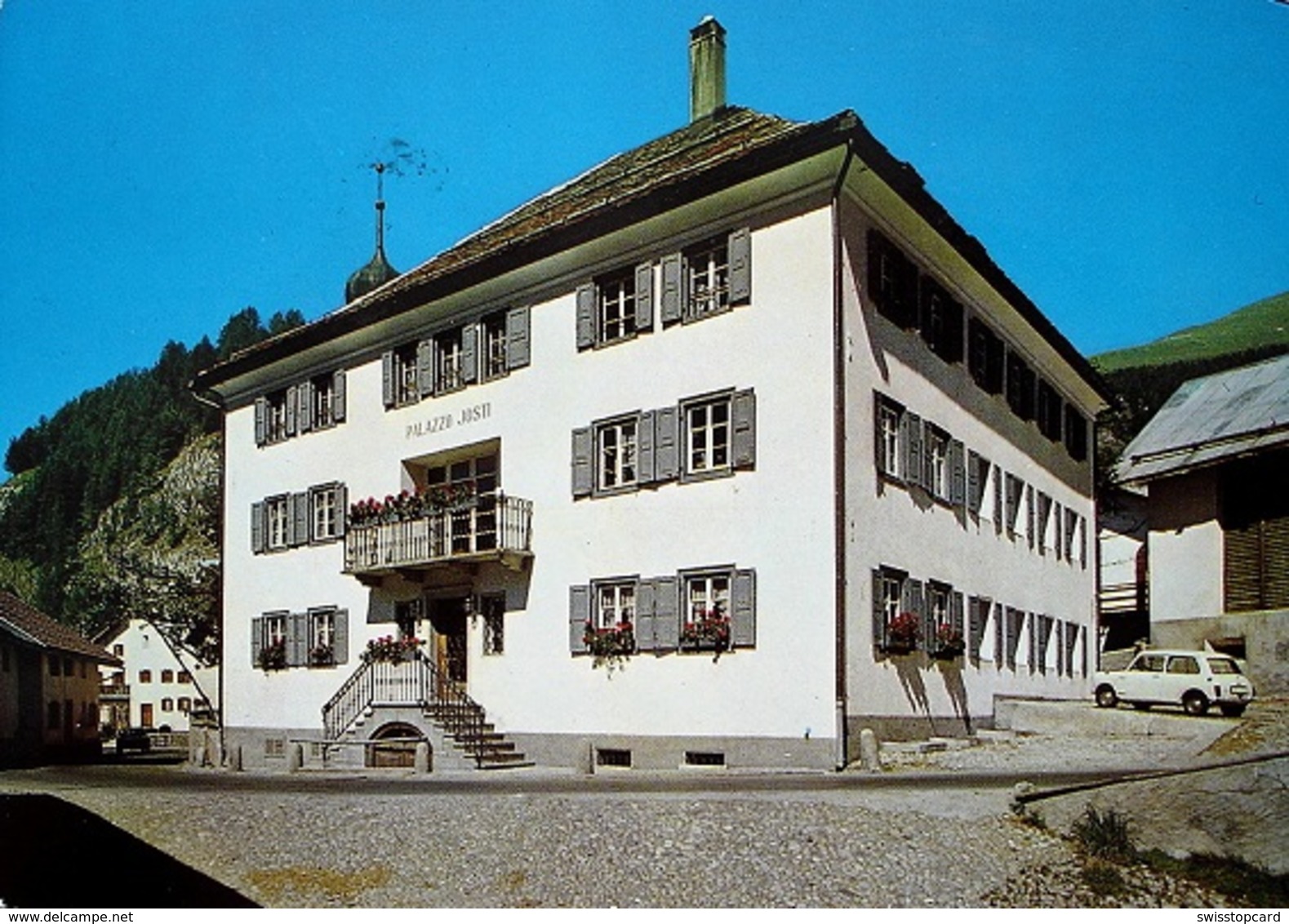 MADULAIN Schulheim Palazzo Josty Auto - Madulain