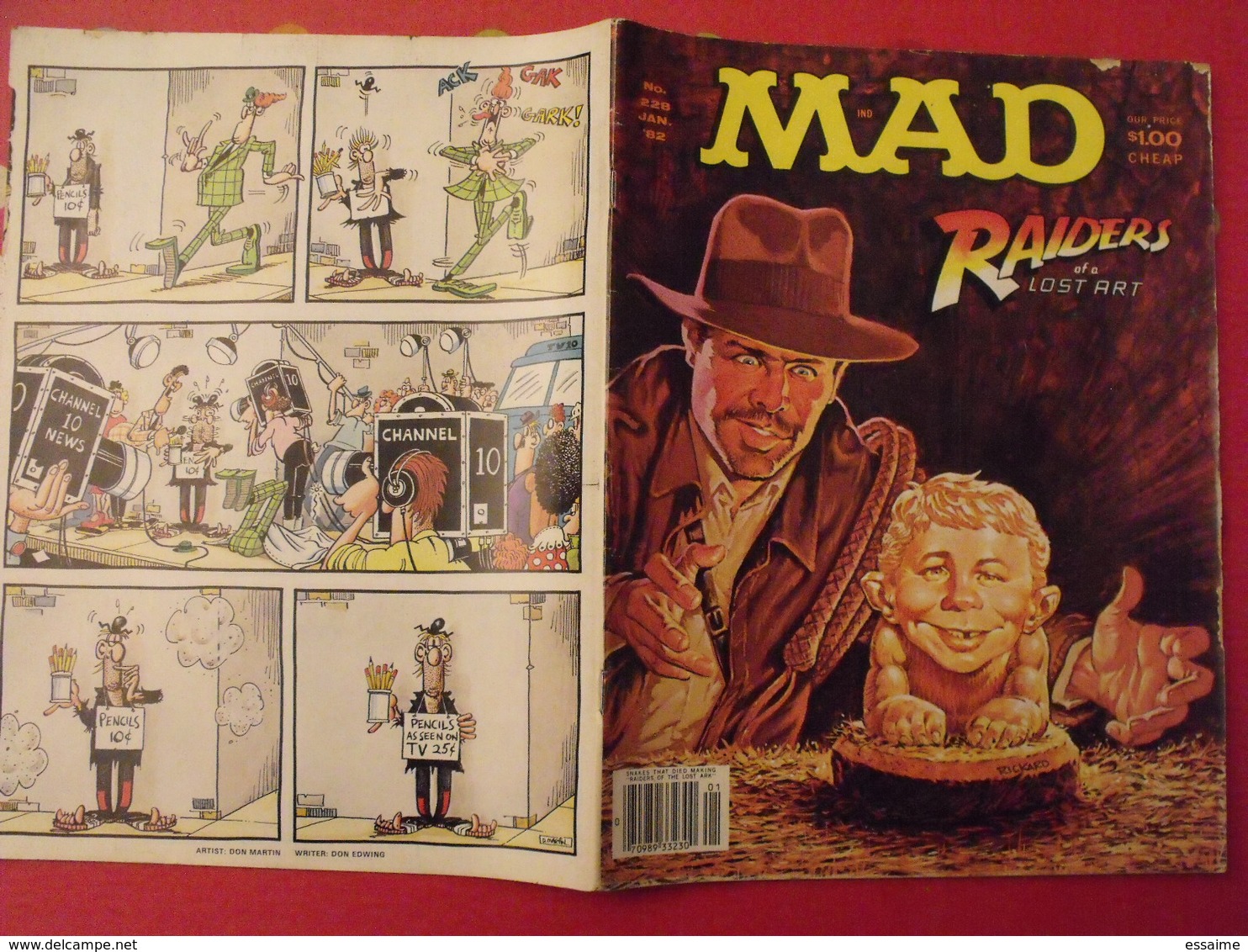 12 n° de MAD de 1980-1982. jack richard, don martin, david berg, jaffee. en anglais
