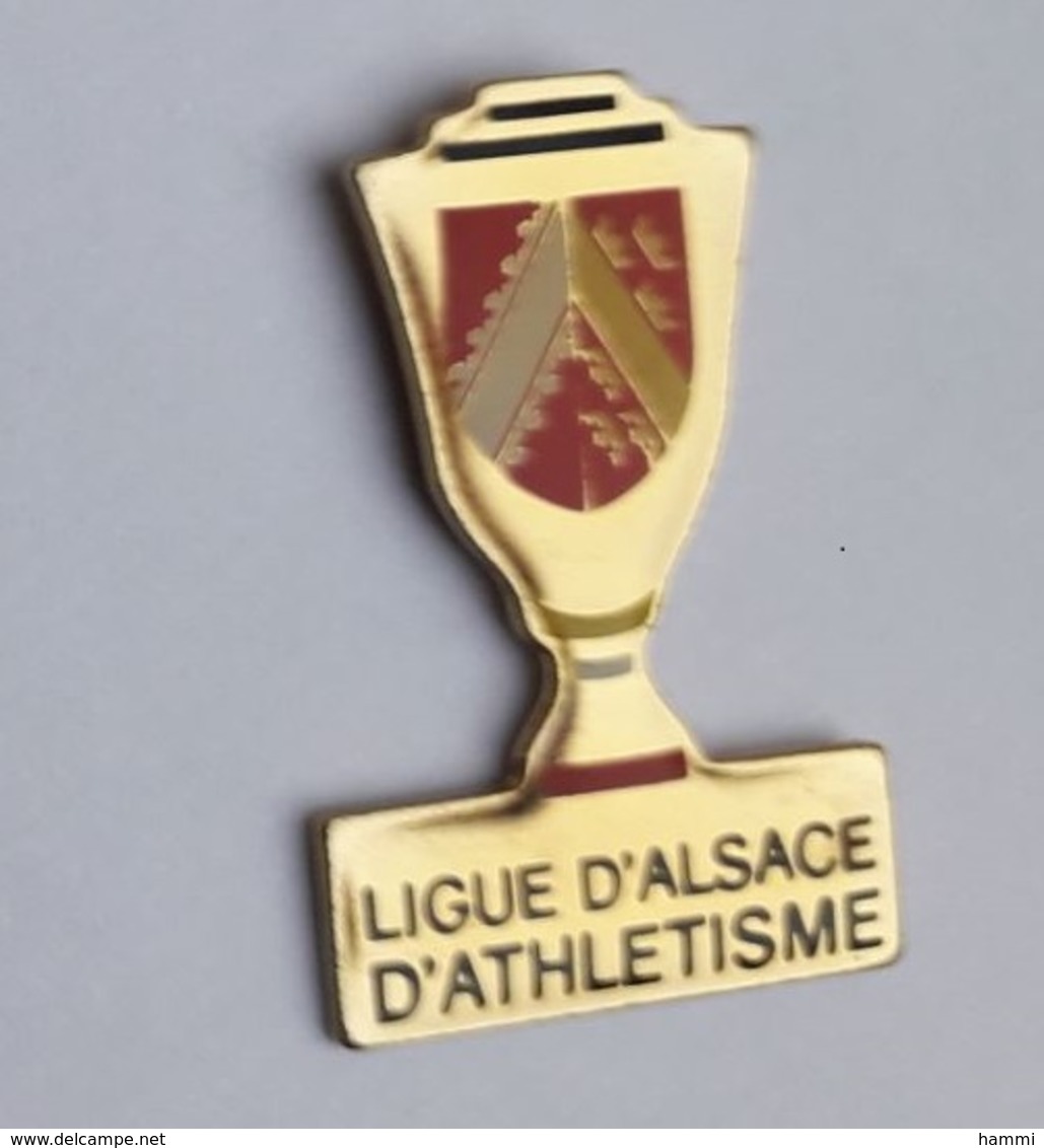 AA316 Pin's Athlétisme LIGUE D'ALSACE Fanion écusson Achat Immédiat - Athlétisme