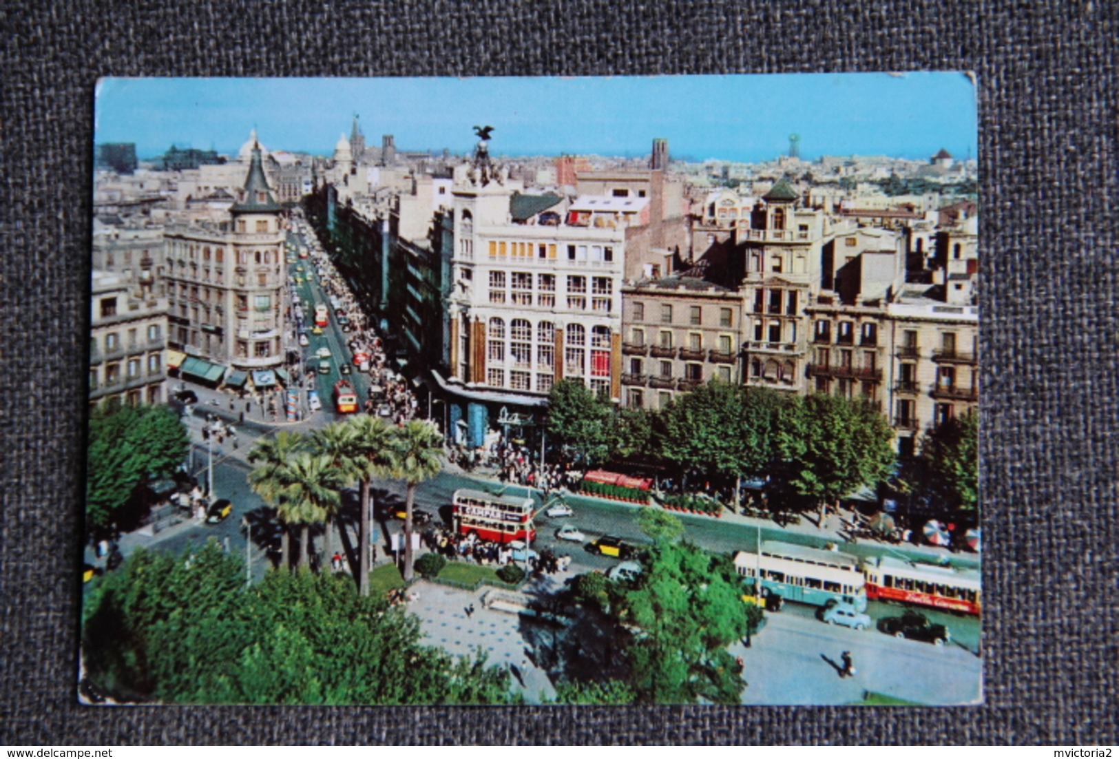 BARCELONA - La Plaza De La Universidad Y La Calle De Pelayo - Barcelona