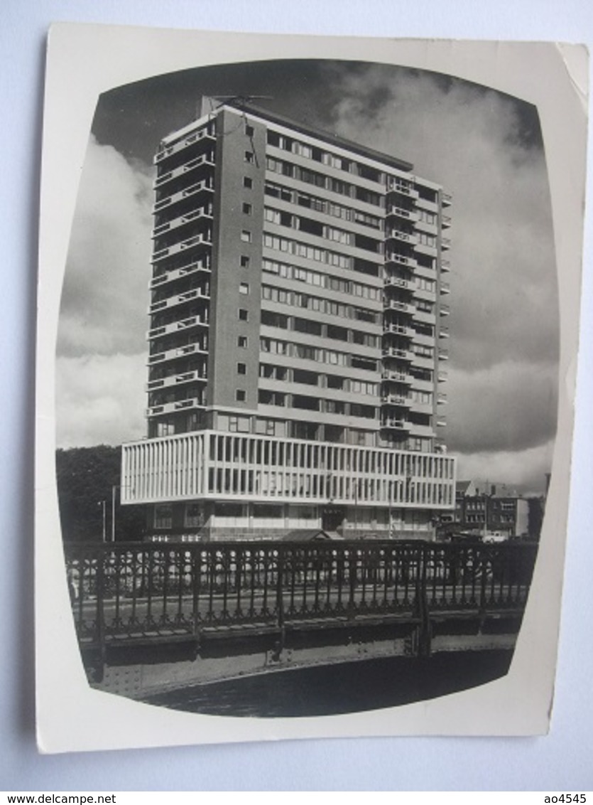 N68 Ansichtkaart Rotterdam - Maastorenflat - 1957 - Rotterdam