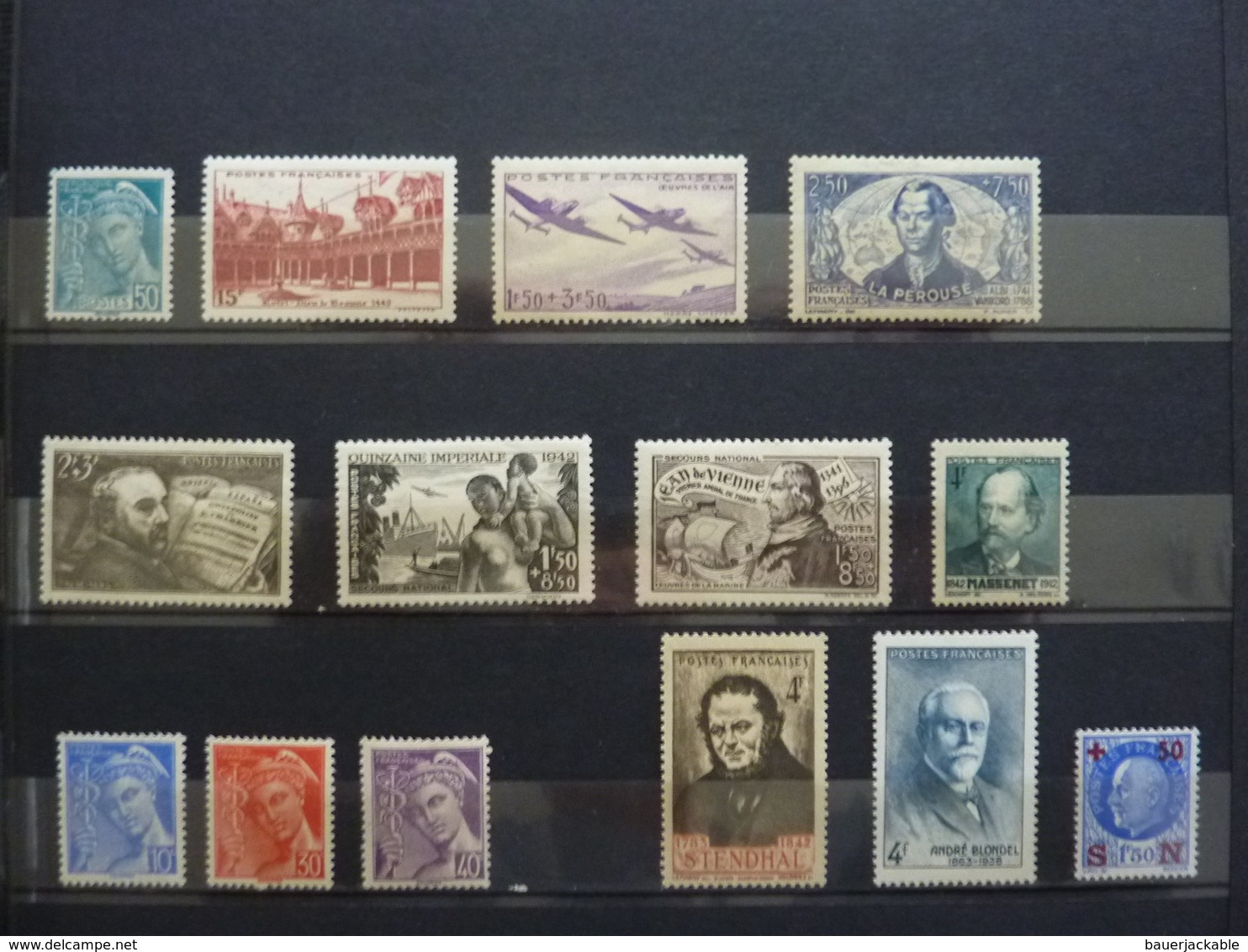 LOT TIMBRES COTE ENVIRON 1360 € , scans complets