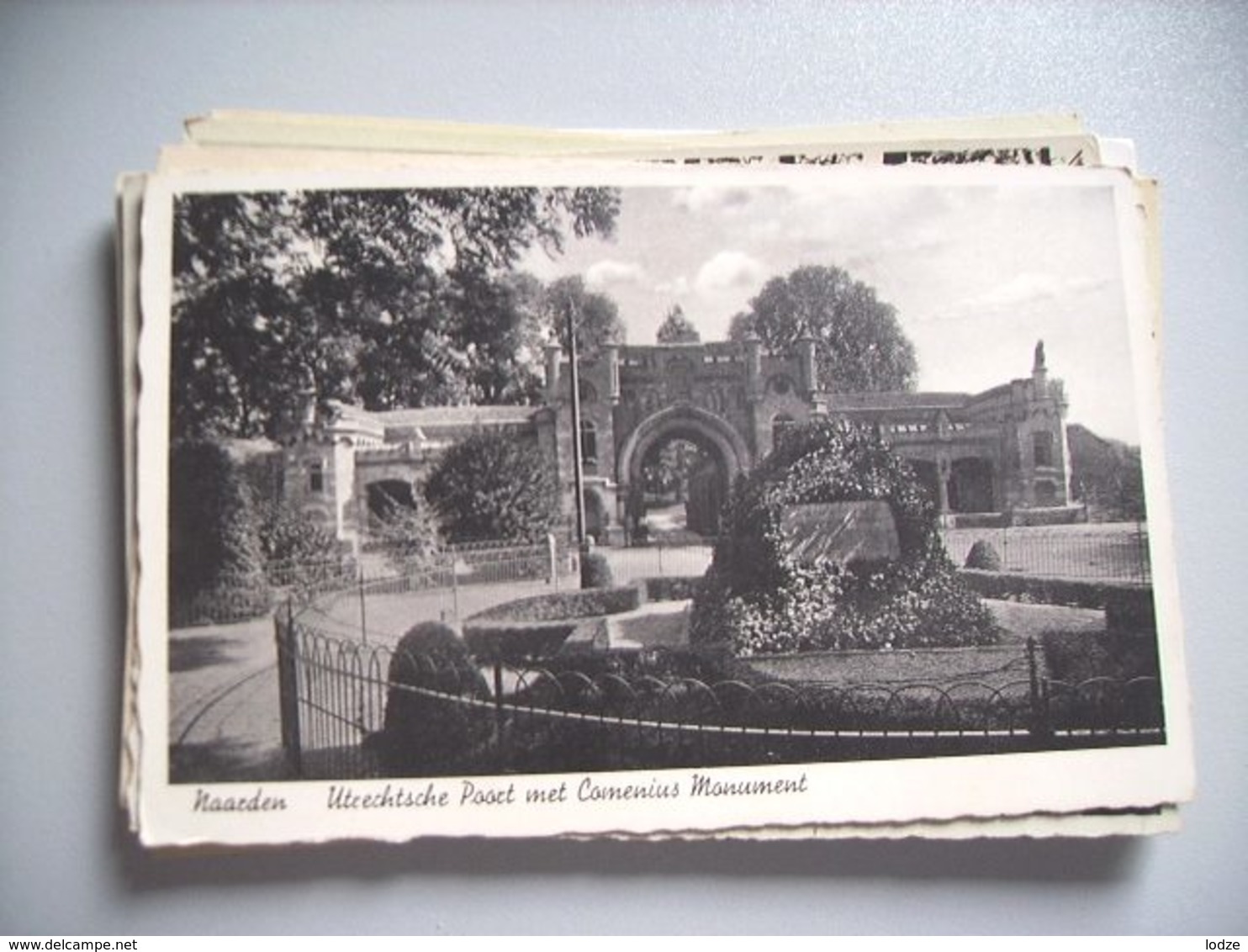 Nederland Holland Pays Bas Naarden Met Utrechtse Poort En Monument Oud - Naarden