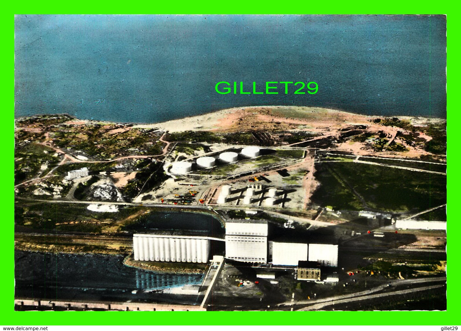 CHURCHILL, MANITOBA - GRAIN ELEVATOR AND OIL TANKS PORT DE CHURCHILL - ESKIMO MUSEUM - - Churchill