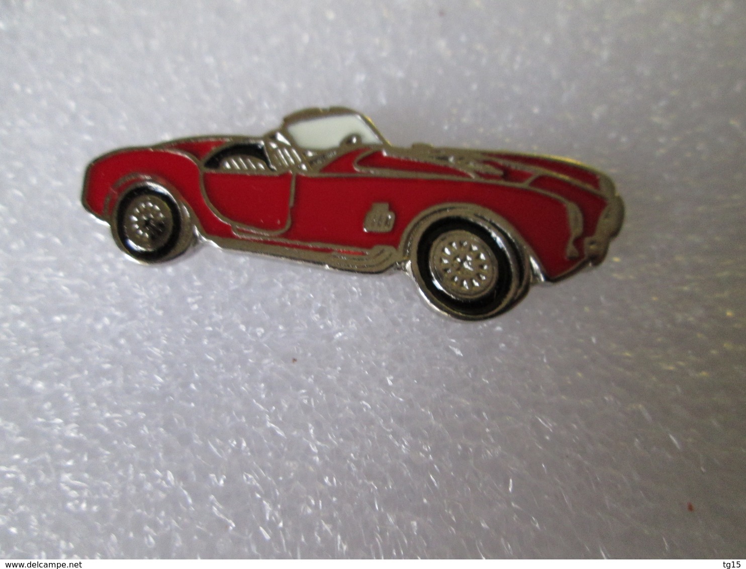 PIN'S    AC  COBRA   Rouge    Email A Froid - Altri & Non Classificati