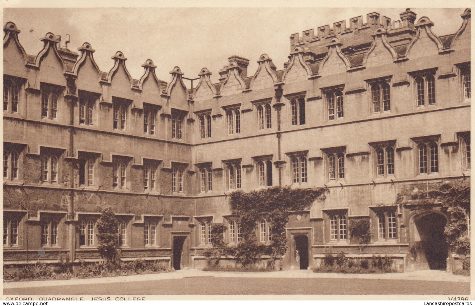 Postcard Oxford Quadrangle Jesus College PU 1954 By Photochrom To Masham Nr Ripon My Ref  B14074 - Oxford