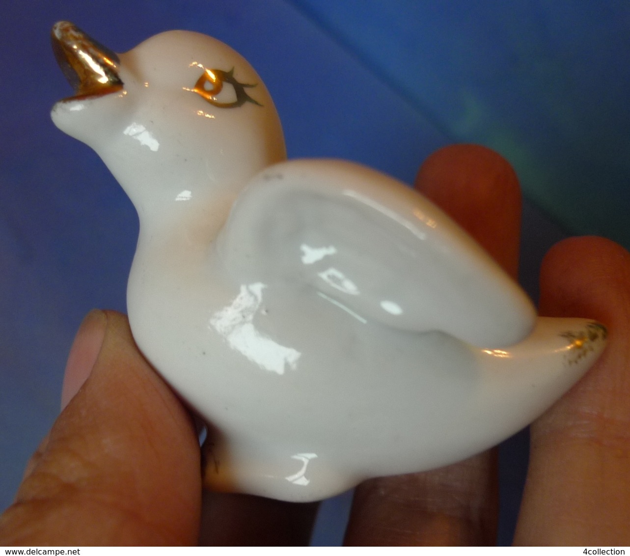 Vintage Antique Old Porcelain Duck Duckling Miniature Bird Figurine White Gold - Uccelli