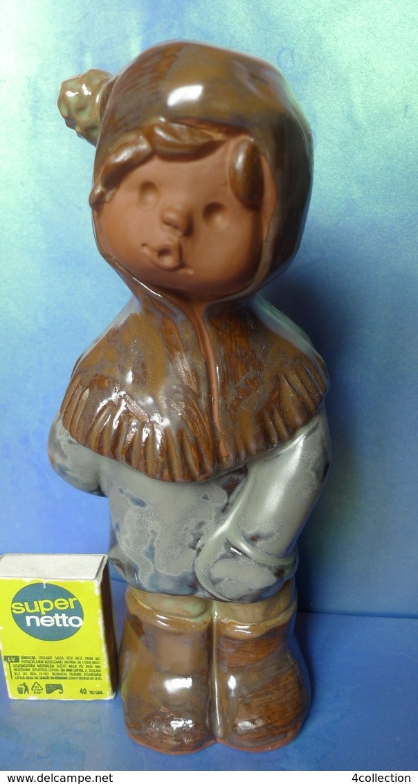 Vintage Scandinavian Pottery Sweden Souvenir Svensk Child Girl Figurine Ceramic - Other & Unclassified