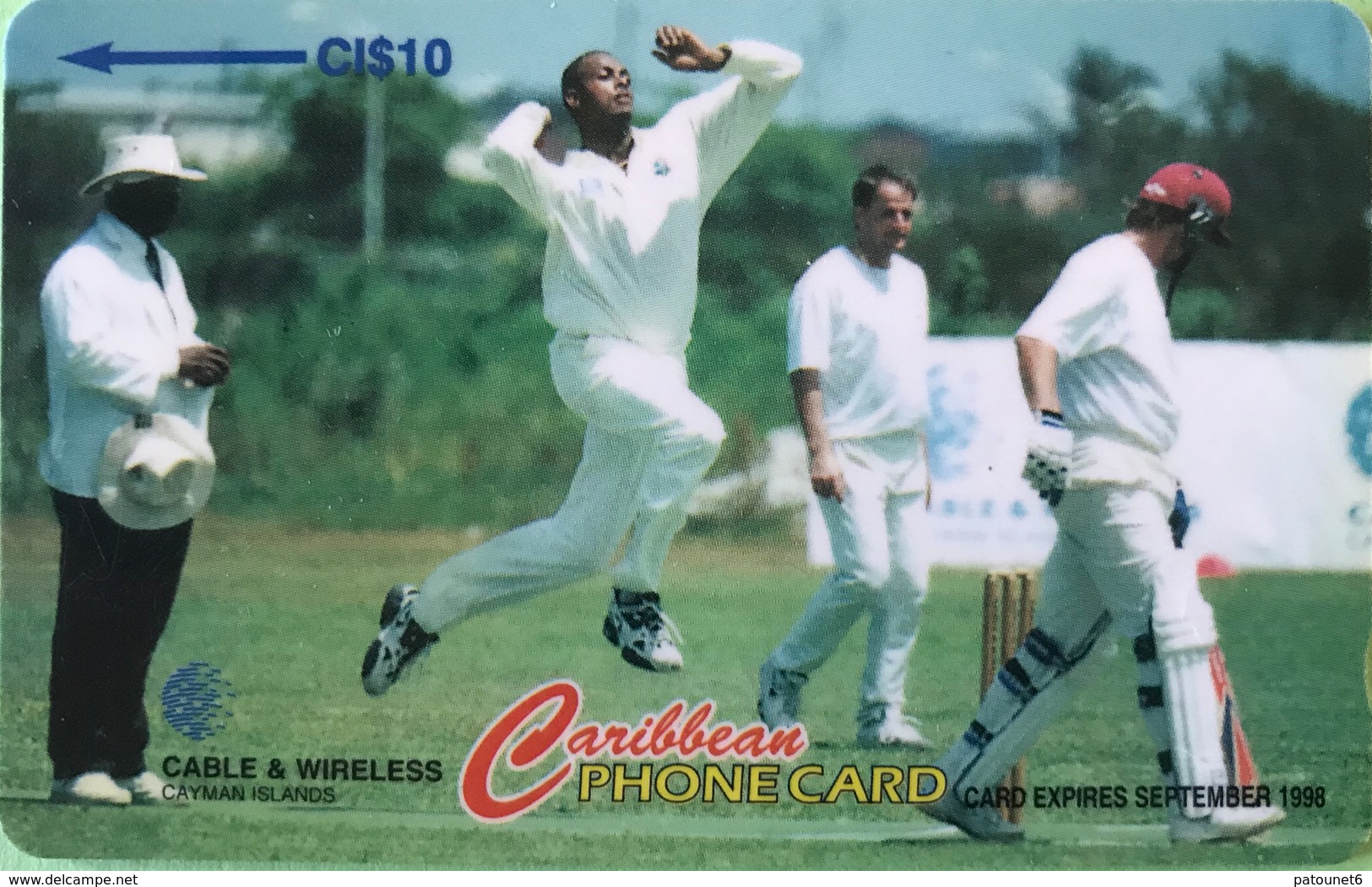 ILES CAYMAN  -  Phonecard  -  Cabble & Wirelees  - West Indies Captain Courtney Walsh  -  CI $ 10 - Cayman Islands