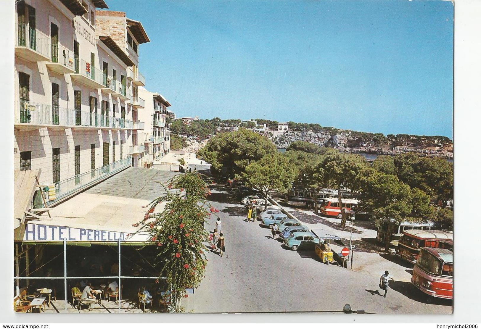 Espagne Espana Islas Baleares Mallorca Porto Cristo Hotel Perello Parking Bus Autocar - Mallorca