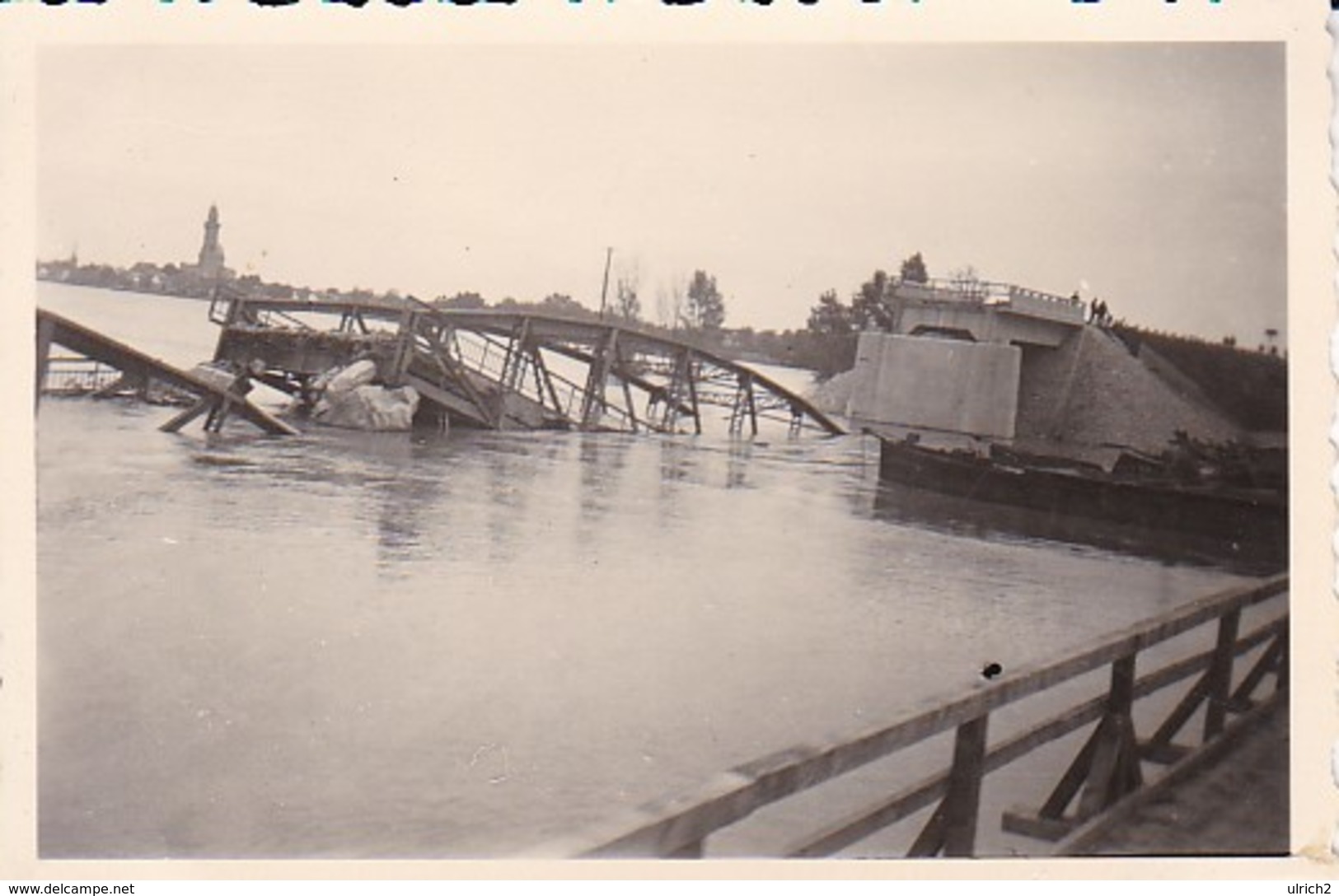 Foto Zerstörte Brücke - 2. WK - 8*5,5cm  (48460) - Krieg, Militär