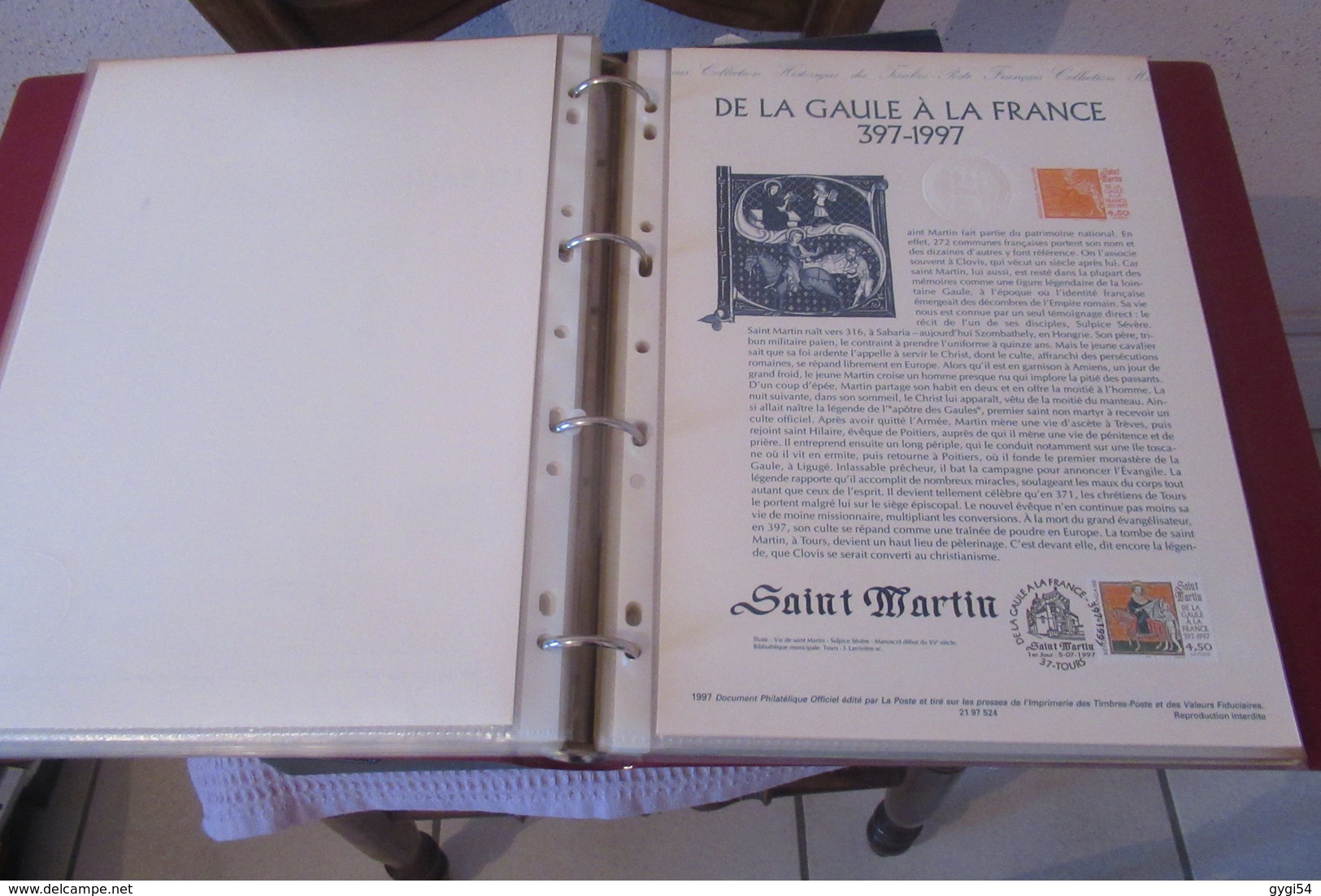 Documents officiels de la Poste  1997 année complète dont Carnets   50 Feuillets