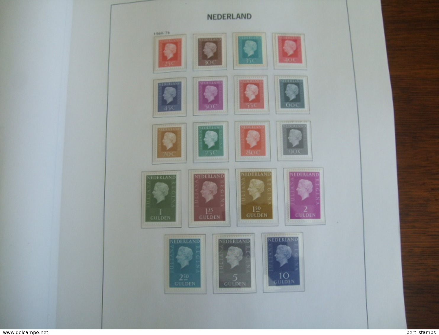 Mooie collectie Nederland, nice Collection Netherlands, MNH and Hinged from 1944 - 1989