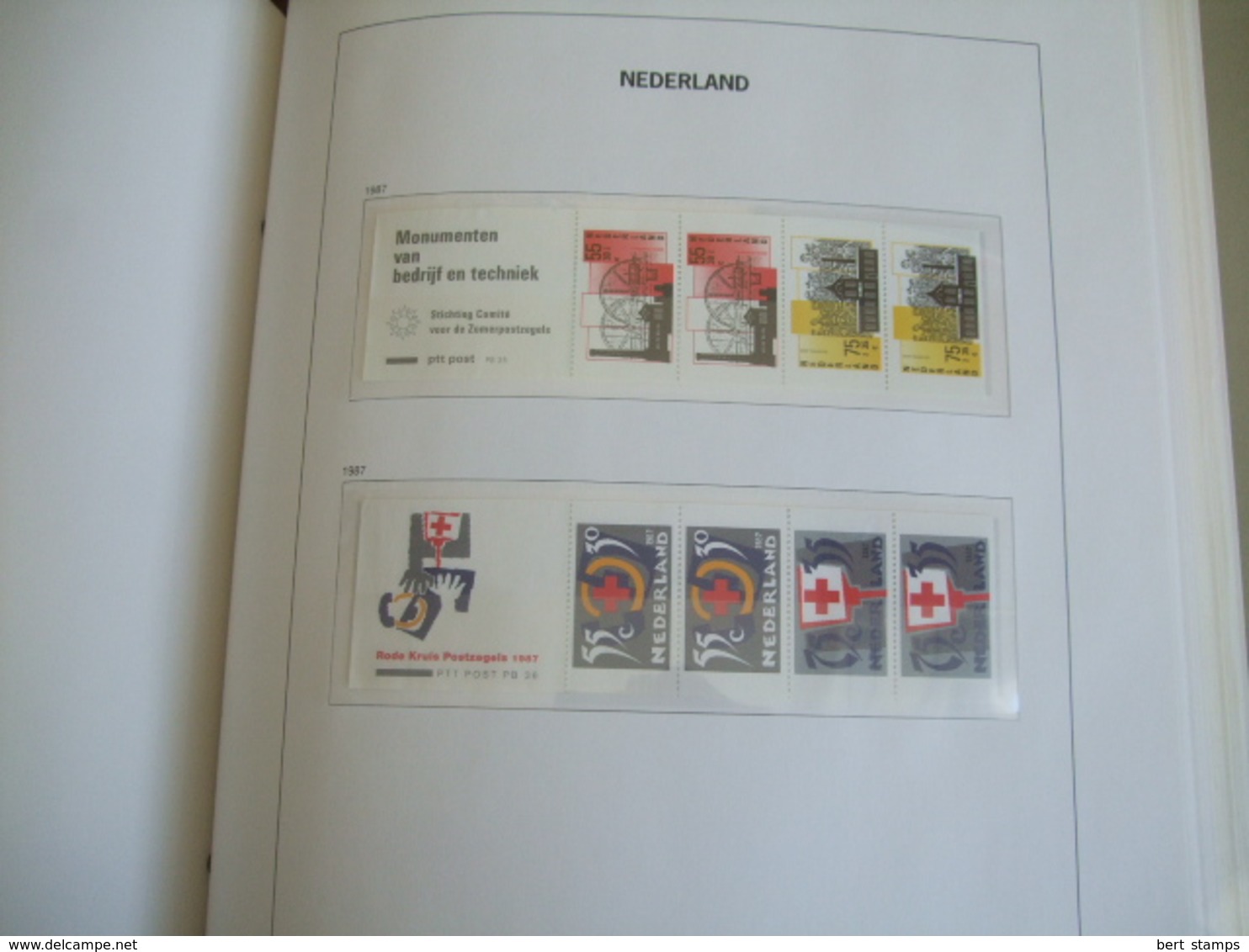 Mooie collectie Nederland, nice Collection Netherlands, MNH and Hinged from 1944 - 1989