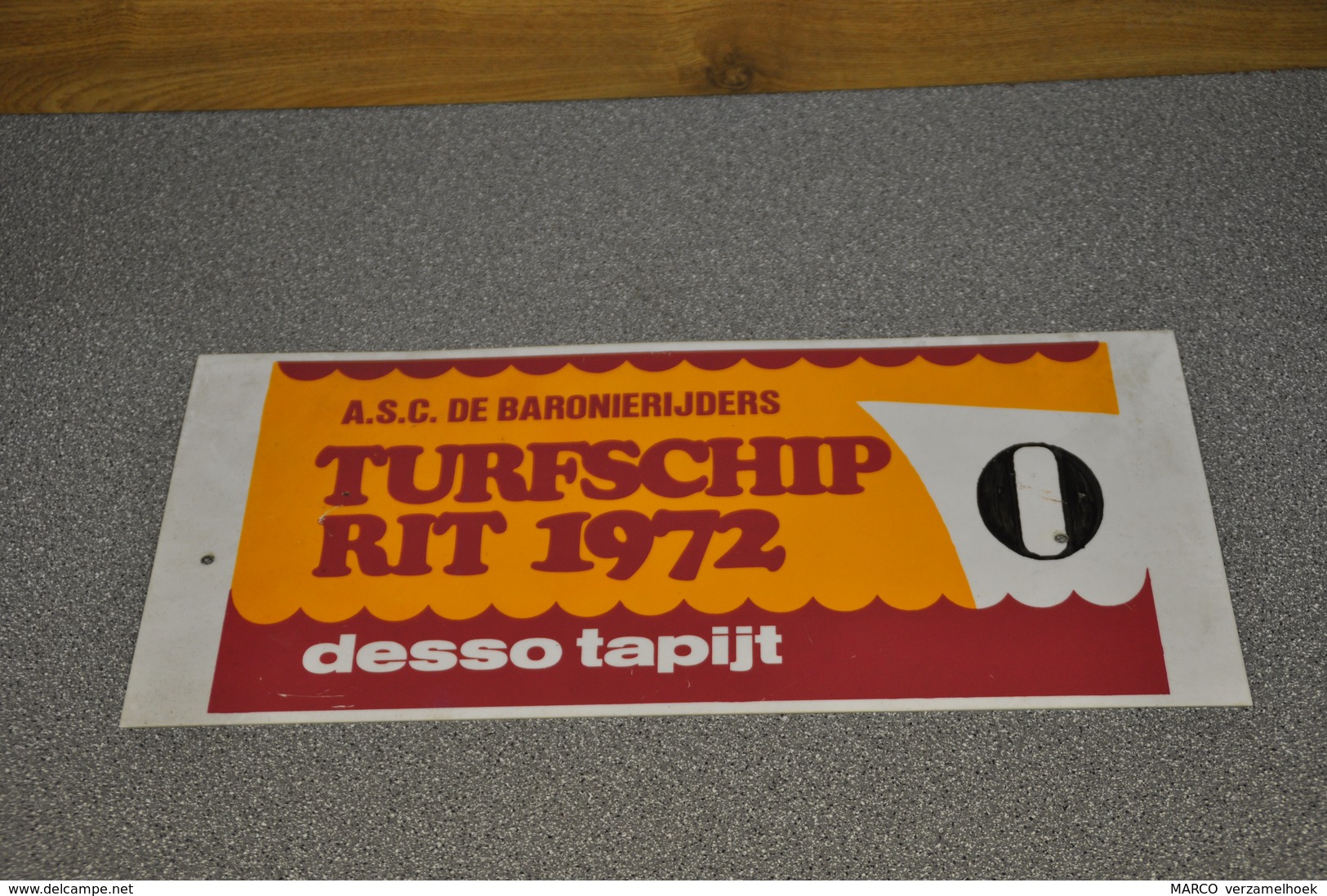 Rally Plaat-rallye Plaque Plastic: 18e Turfschiprit Breda 1972 Desso Tapijt Baronierijders - Rally-affiches