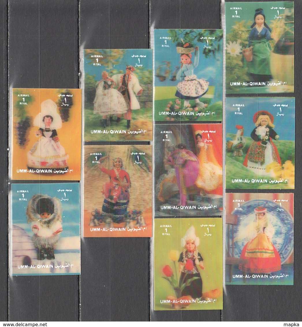 VV612 ONLY ONE IN STOCK STEREO 1972 UMM AL QIWAIN ART DOLLS FIGURINES AIR MAIL 1SET MNH - Puppen