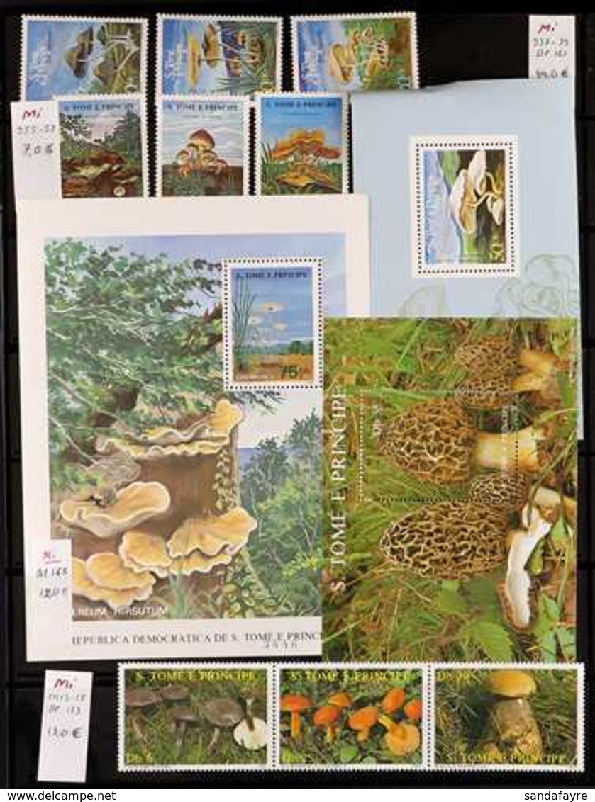 MUSHROOMS (FUNGI) SAO TOME & PRINCIPE 1984-2014 superb Never Hinged Mint Collection On Stock Pages, All Different, Inclu - Ohne Zuordnung