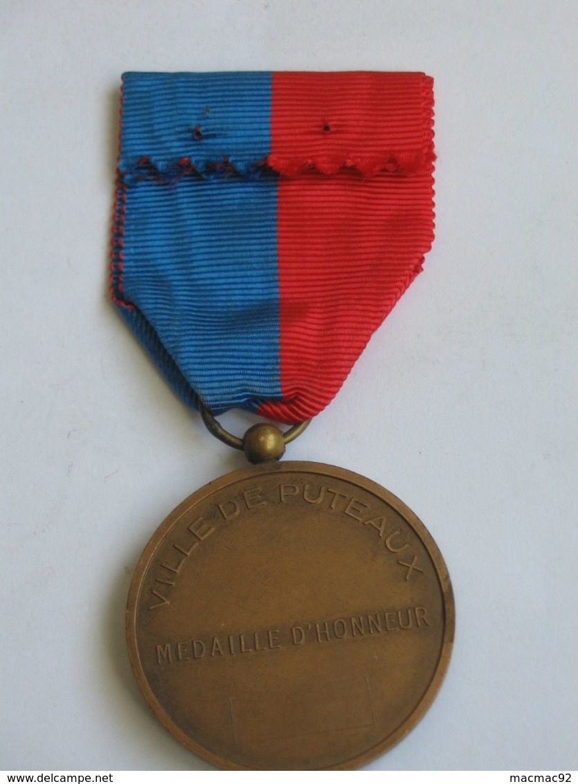 Décoration Médaille Civile - Médaille D'honneur  - Ville De Puteaux ***** EN ACHAT IMMEDIAT **** - France