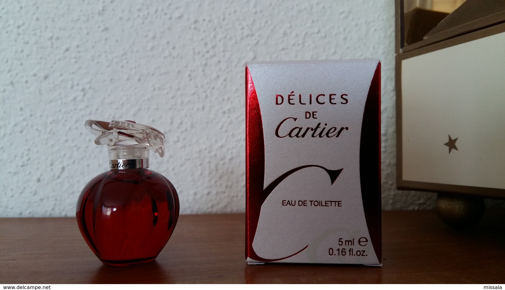 ACHAT IMMEDIAT;;;;MINIATURE DELICES DE CARTIER 5 ML EAU DE TOILETTE - Miniatures Femmes (avec Boite)