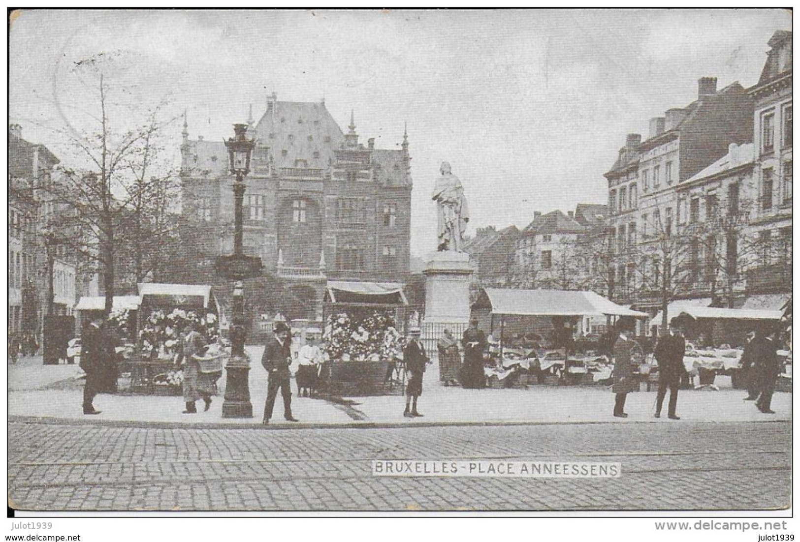 BRUXELLES ..-- Place ANNEESSENS . Marché . 1910 De LONGLIER Vers RESPELT ( Melle Marthe ARNOULD ) . Voir Verso . - Märkte