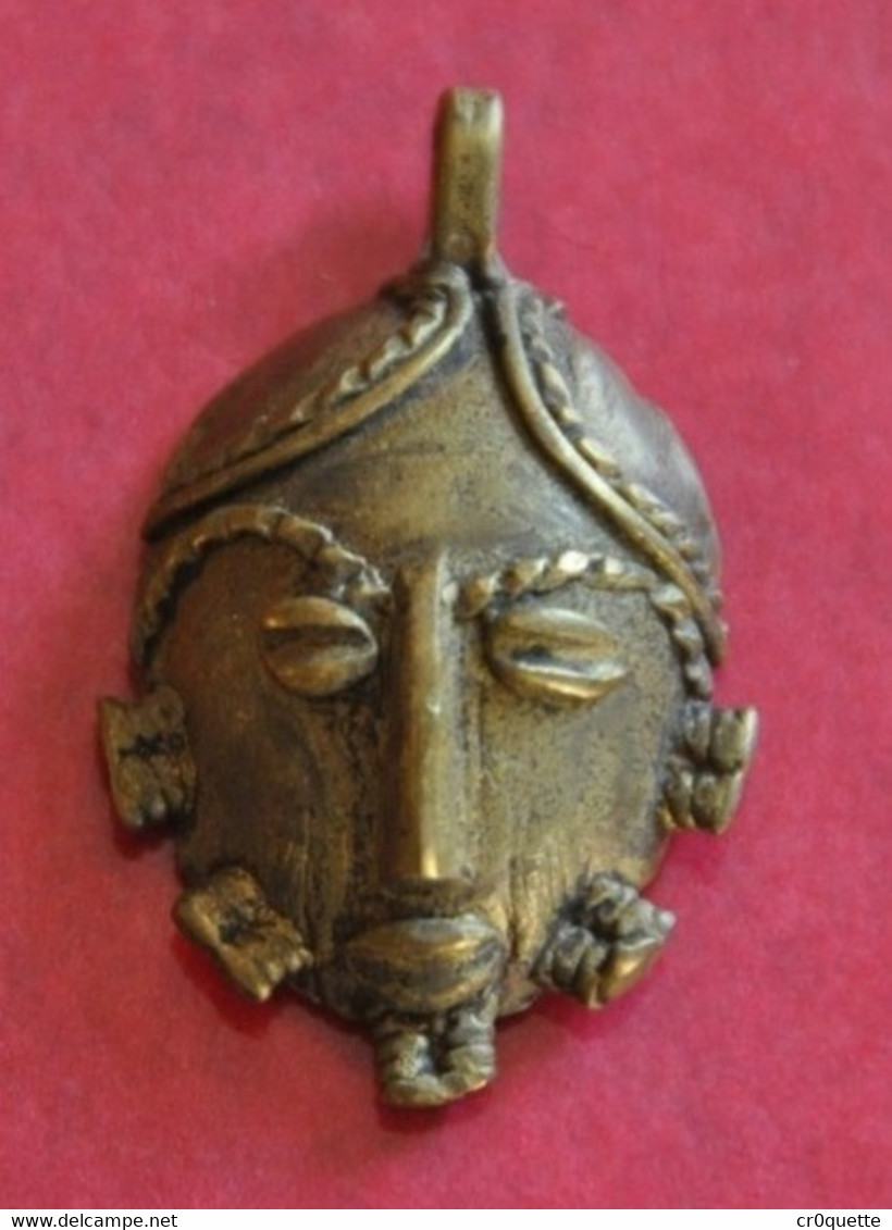 PENDENTIF AFRICAIN - Ethniques