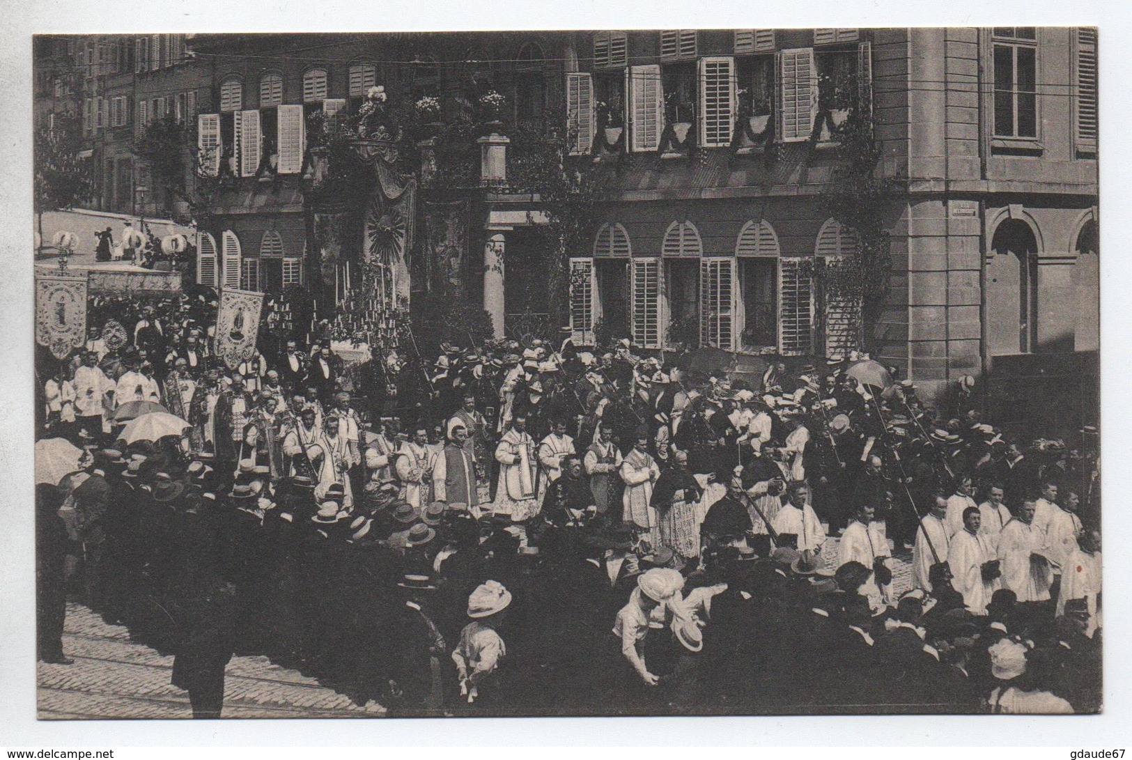 FRIBOURG - PROCESSION DE LA FETE DIEU - Fribourg