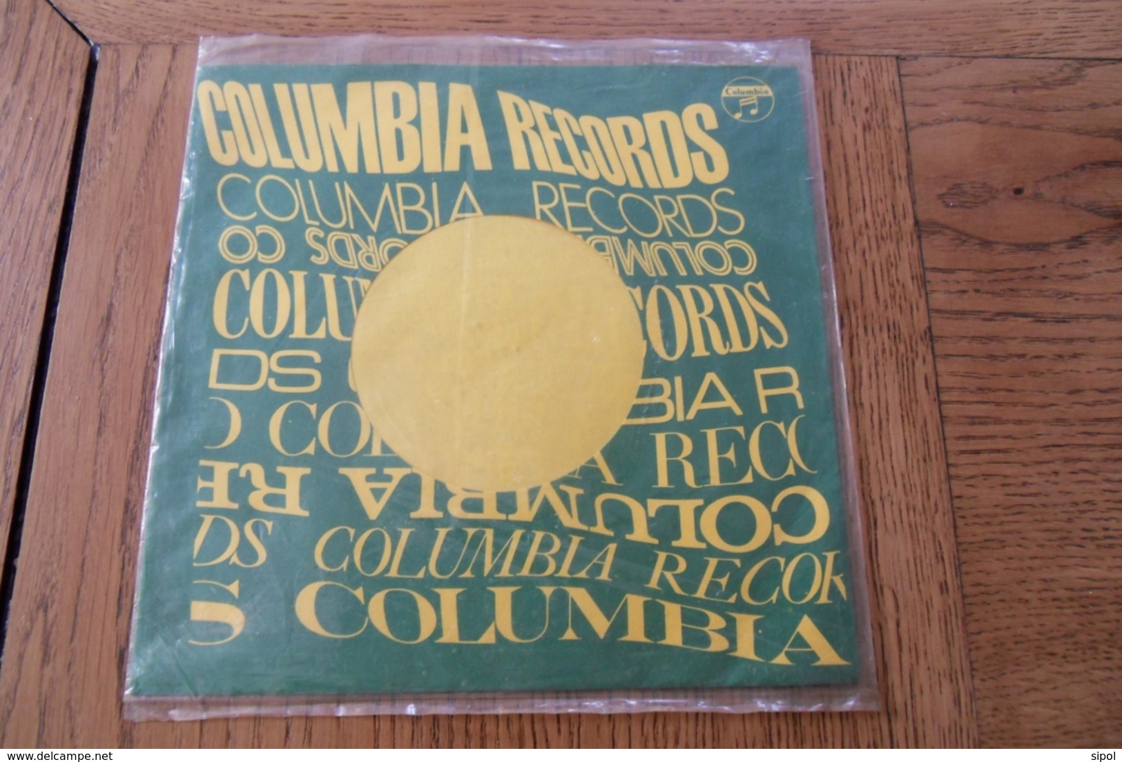 Disque  45 tours japonais  dans sa pochette  d origine :  Columbia Records  Années 1955/60