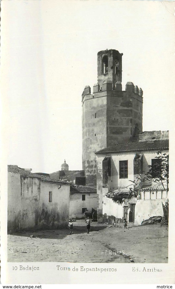 BADAJOZ - Torre De Espantaperros. - Badajoz