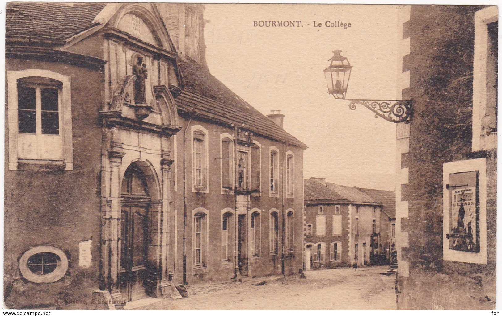 52 : BOURMONT : Le Collège ( Correspondance Militaire - Soldat Mobilisé Au 193é D'artillerie Lourde De Valence Drome ) - Bourmont