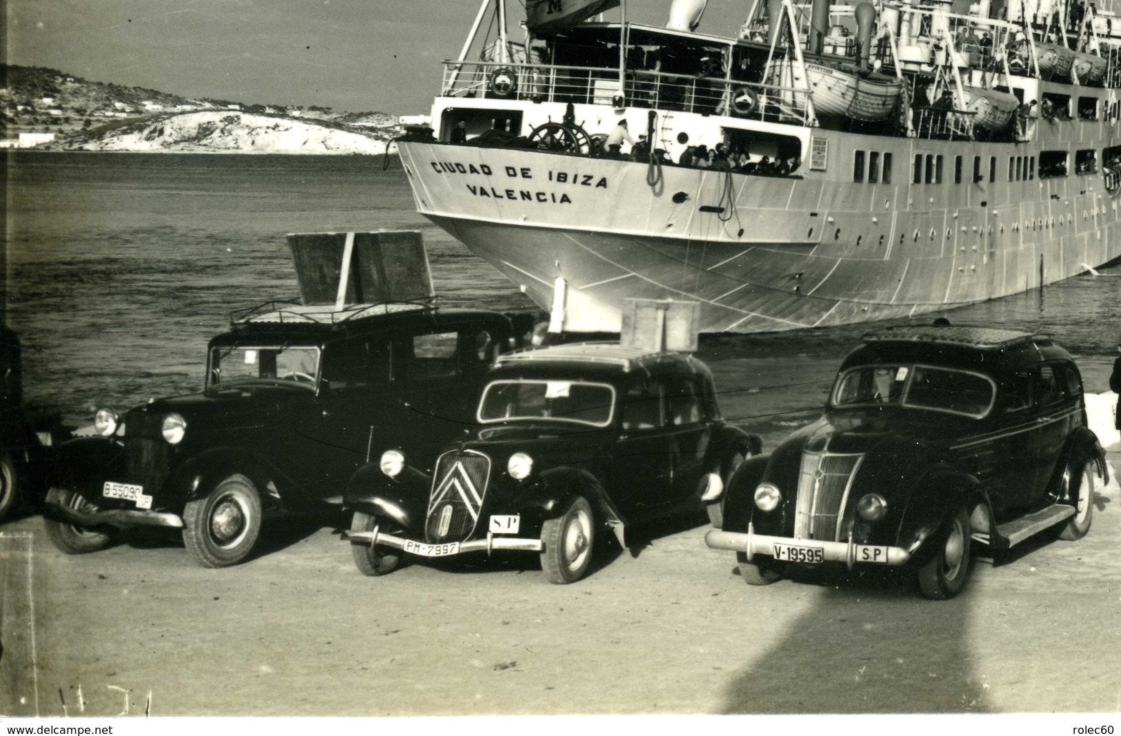 CPSM. CITROËN TRACTION. Et Autres Voitures, Espagne, Baléares, Ibiza. Motonave Ciudad De Ibiza. - Ibiza