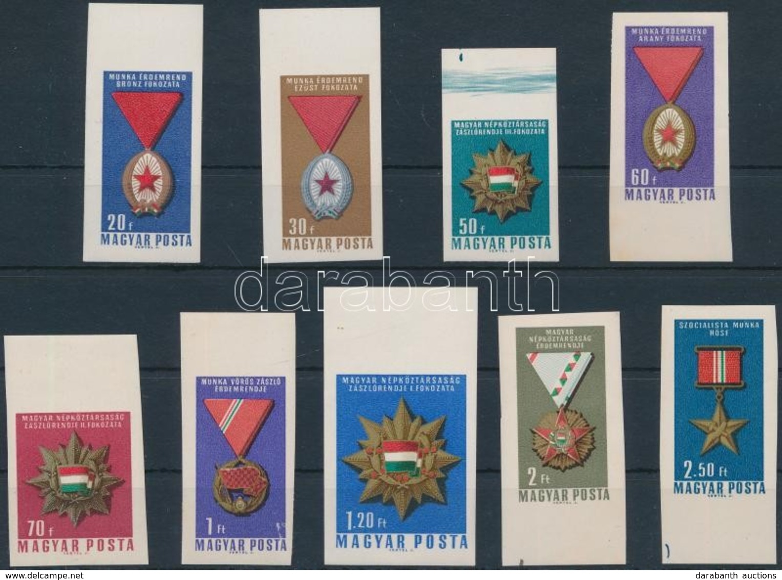 ** 1966 A Magyar Népköztársaság Polgári Kitüntetései ívszéli Vágott Sor (rozsdafoltok / Stain) (3.500) - Autres & Non Classés