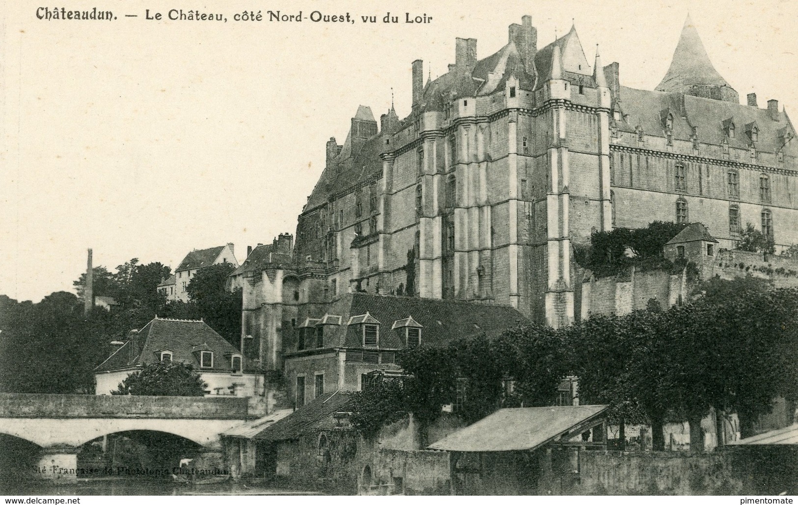 CHATEAUDUN LE CHATEAU CODE NORD OUEST VU DU LOIR - Chateaudun