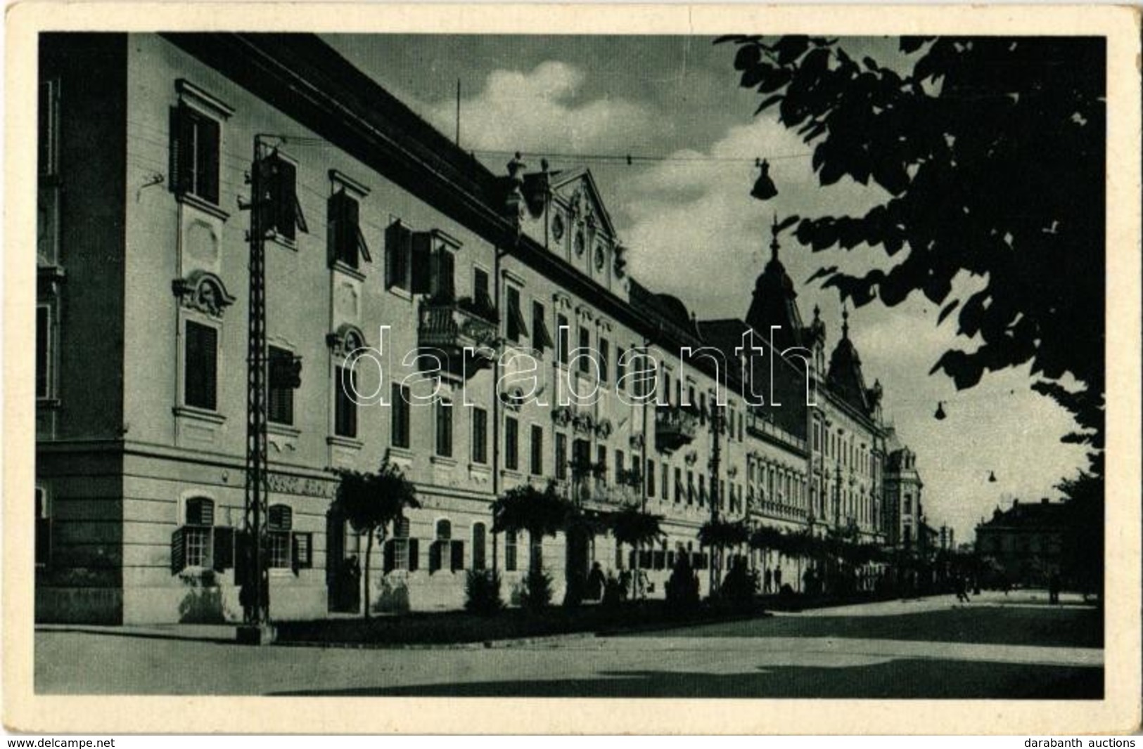 T2 1937 Zalaegerszeg, Vármegyeháza. Foto Weinstock 2498. - Non Classés