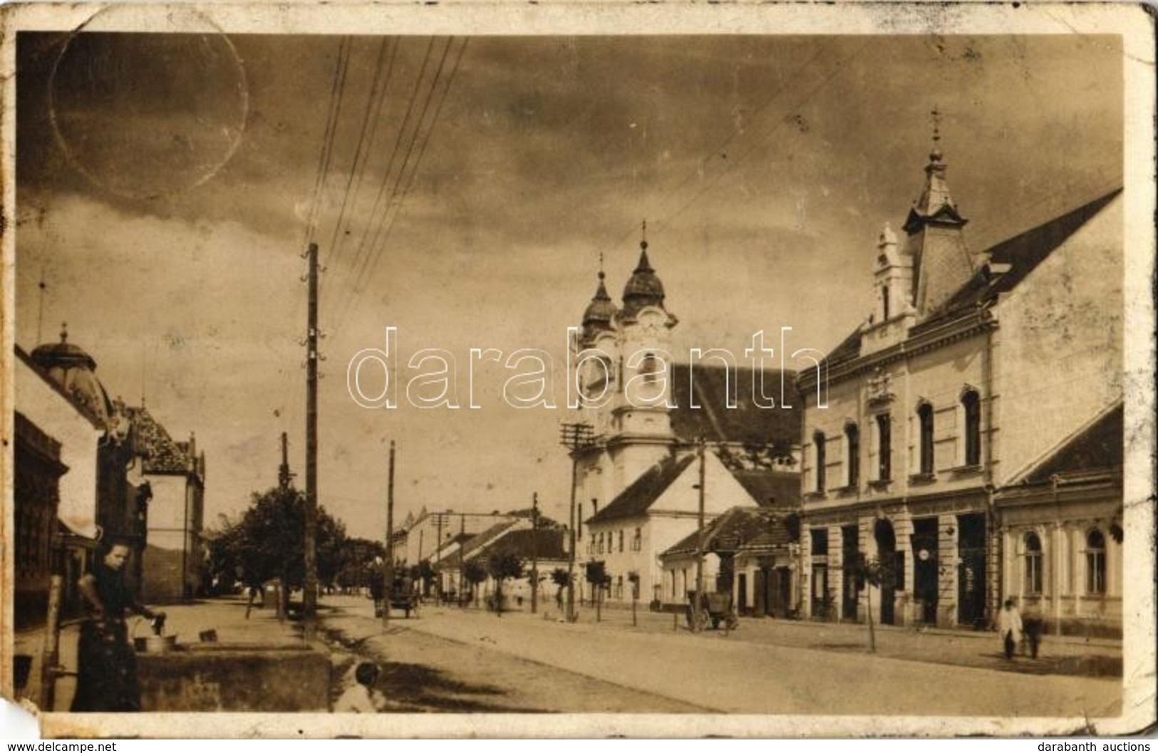 T3/T4 1938 Galánta, Utca, Templom, Hitelbank, Stern és Blum üzlete / Street, Church, Credit Bank, Shops (EM) - Non Classés