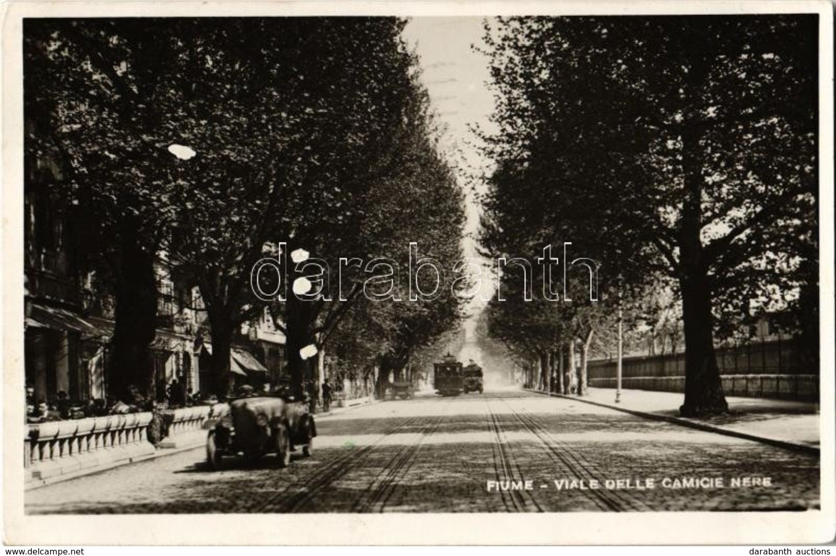 T1/T2 1942 Fiume, Rijeka; Viale Delle Camicie Nere / Street, Tram, Automobile, Restaurant And Cafe - Non Classés