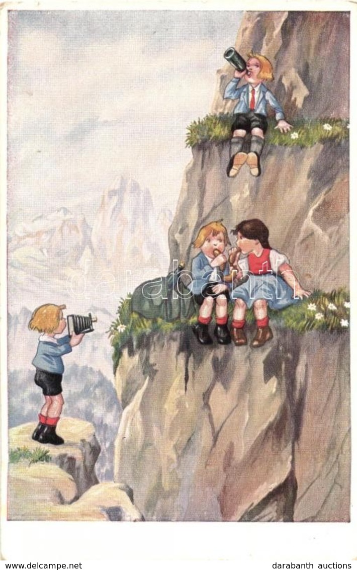 * T2 Hiking Children. W.S.S.B 9269/2. - Non Classés