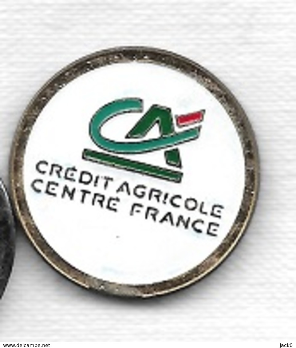 Jeton De Caddie  Banque, CREDIT  AGRICOLE  CENTRE  FRANCE  Verso  La Banque De Votre Assurance  Recto  Verso - Trolley Token/Shopping Trolley Chip