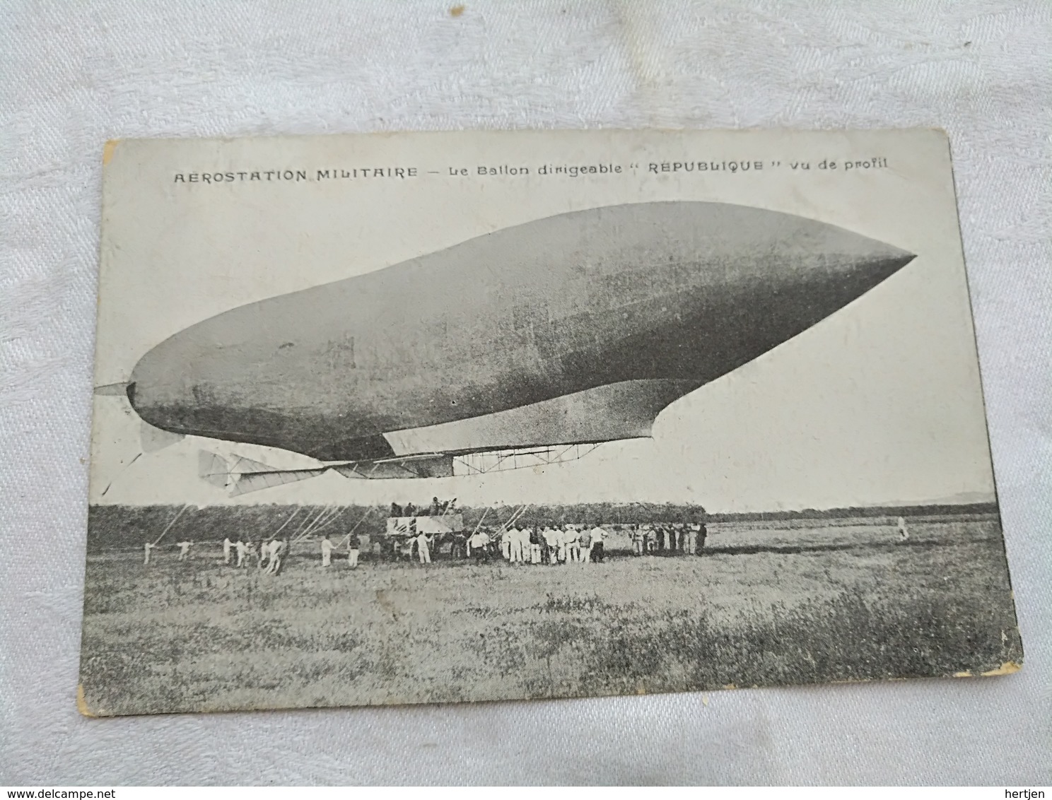 Zeppelin's Luftschiff, Aerostation Militaaire Le Ballon Dirigeable Republique Vue De Profil - Dirigeables
