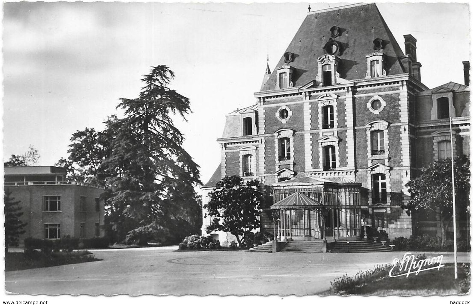 BOIS LE ROI : LE CHATEAU DE BROLLES - Bois Le Roi