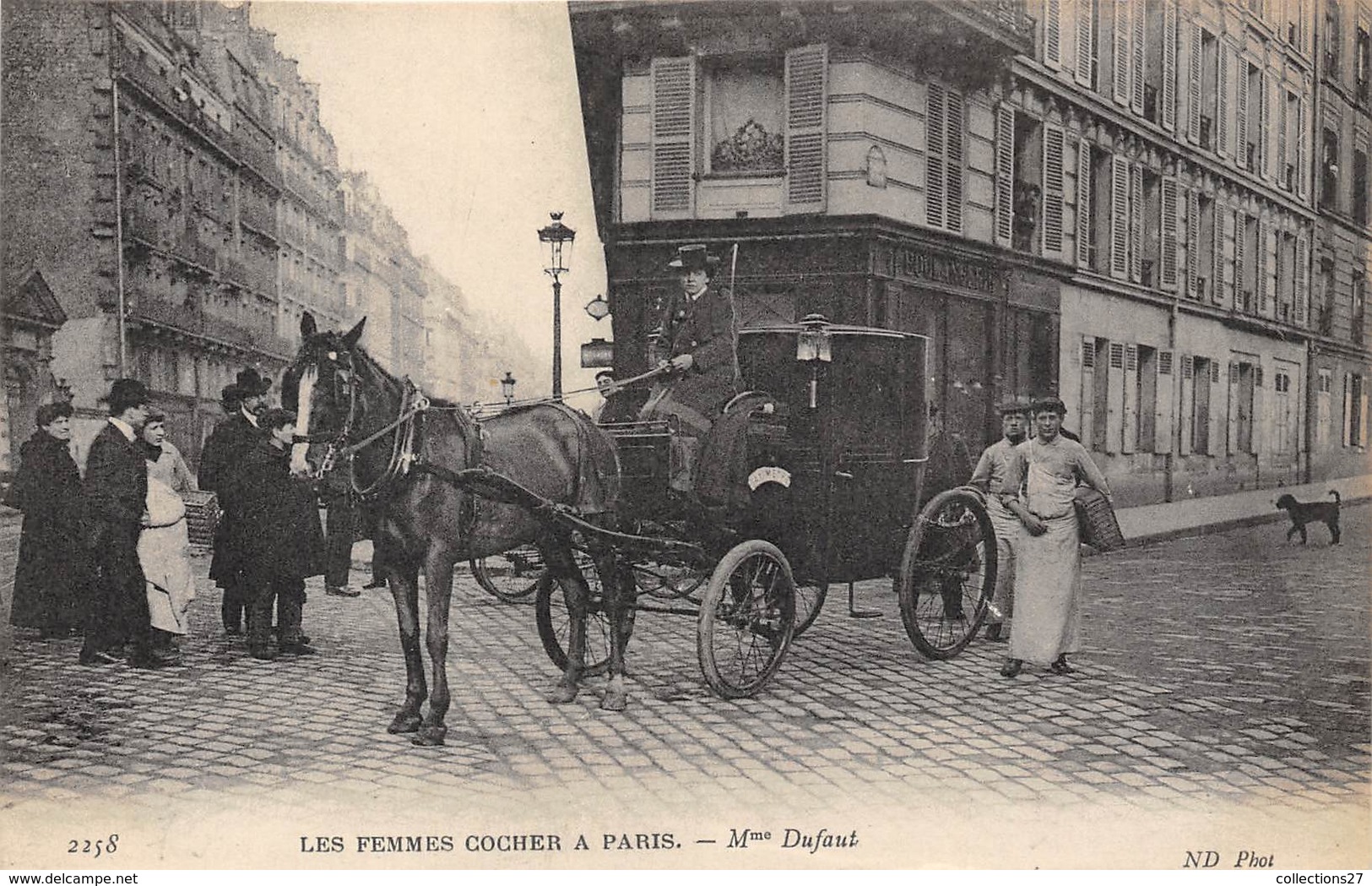 75-PARIS-LES FEMMES COCHER - Openbaar Vervoer