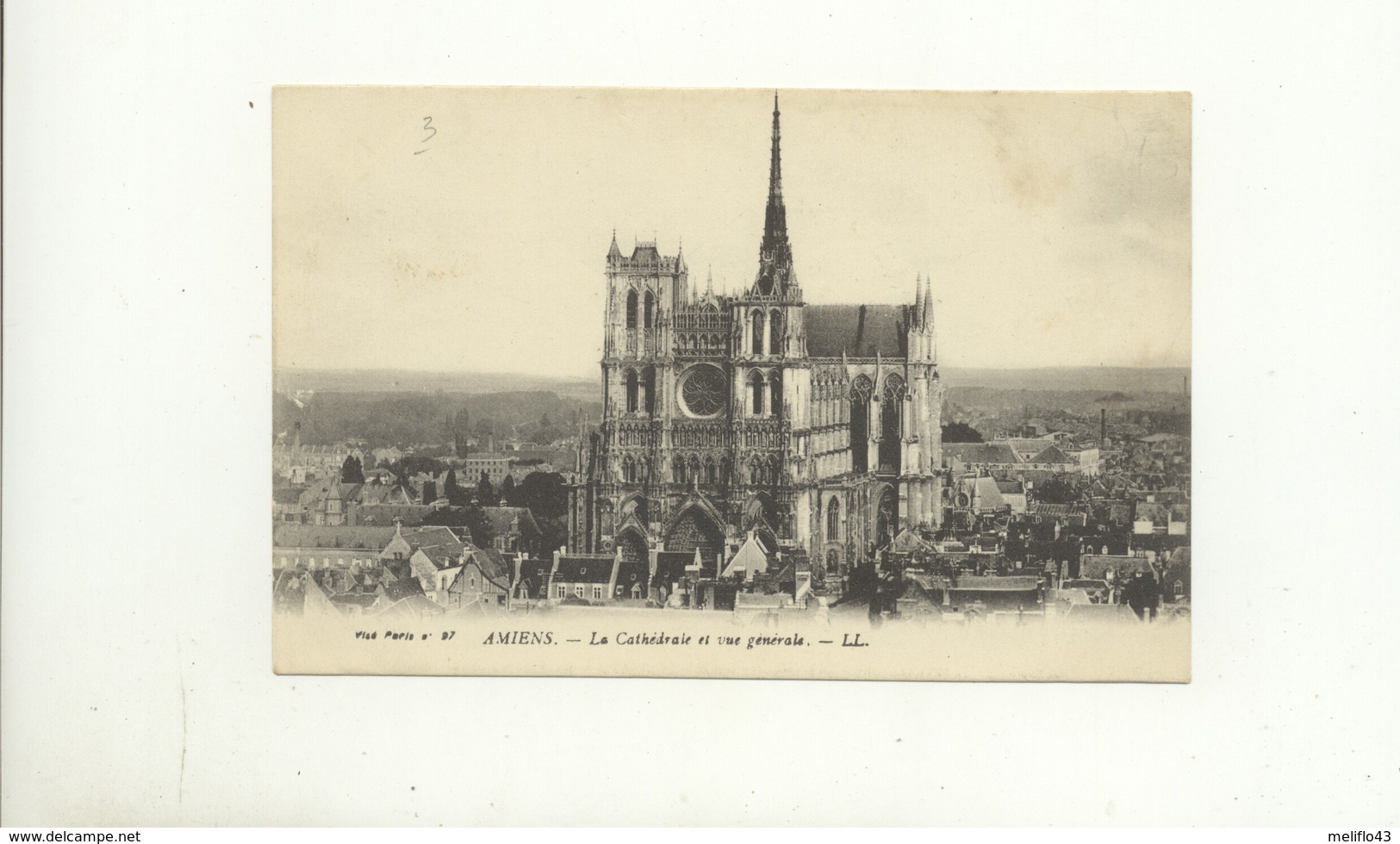 Amiens - Lot n° 8 de 10 CPA  (Toutes scannées) (1 voyagée en 1899)