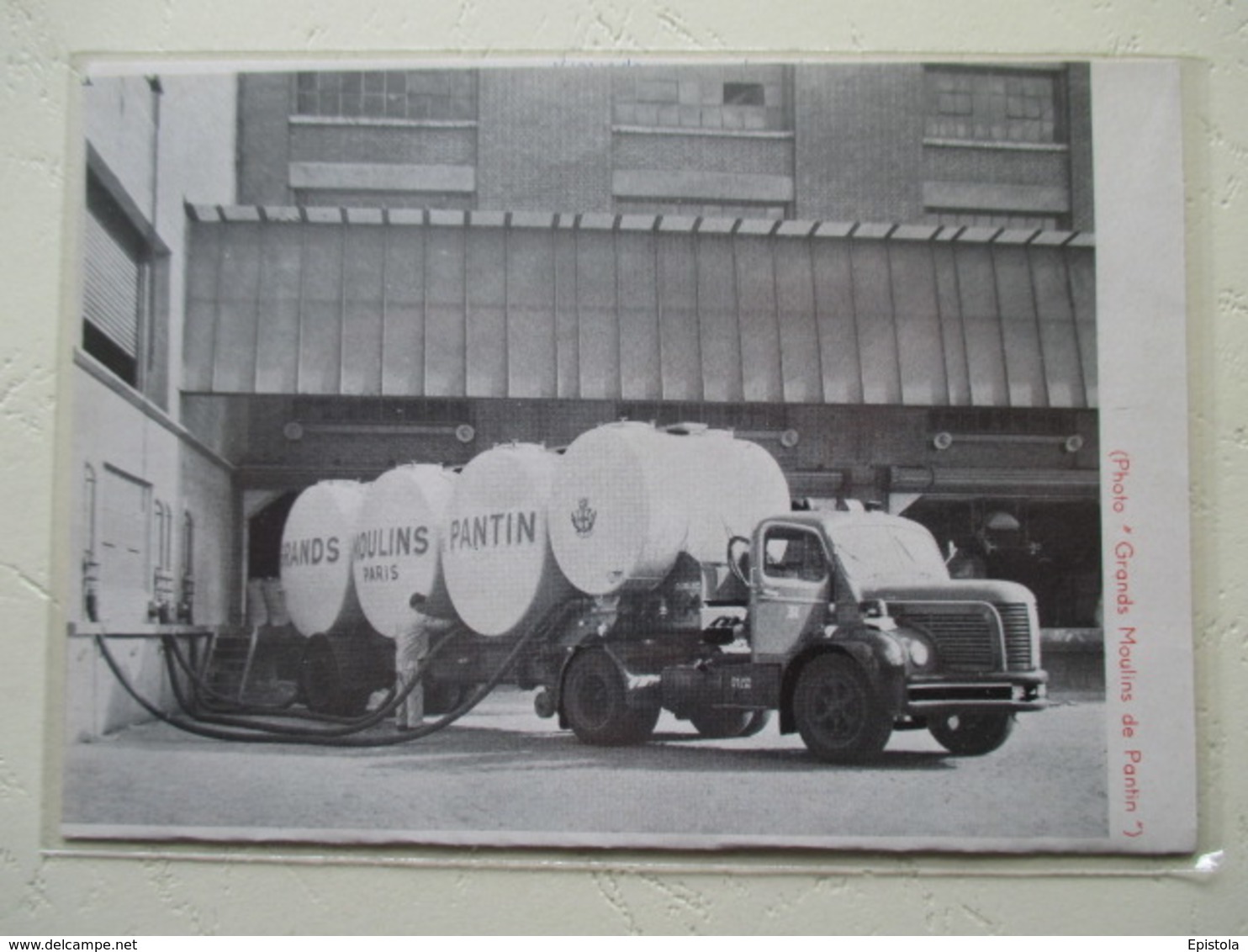 Transport Utilitaire - Pantin - Camion Céréalier Grands Moulins Pantin   - Coupure De Presse De 1964 - Trucks