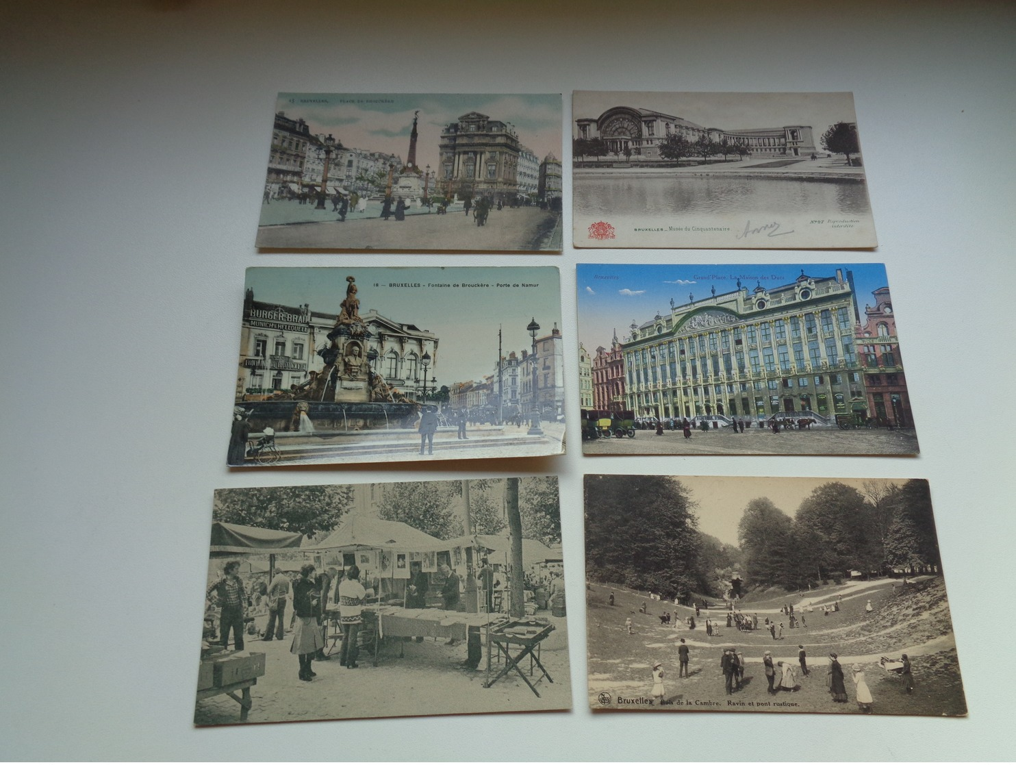 Beau lot de 60 cartes postales de Belgique  Bruxelles      Mooi lot van 60 postkaarten van België  Brussel - 60 scans