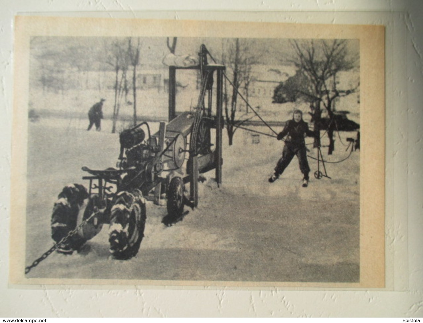 USA -  Station Ski -  Tracteur Remonte Pente  (tractor Lift)  - Coupure De Presse De 1950 - Tracteurs