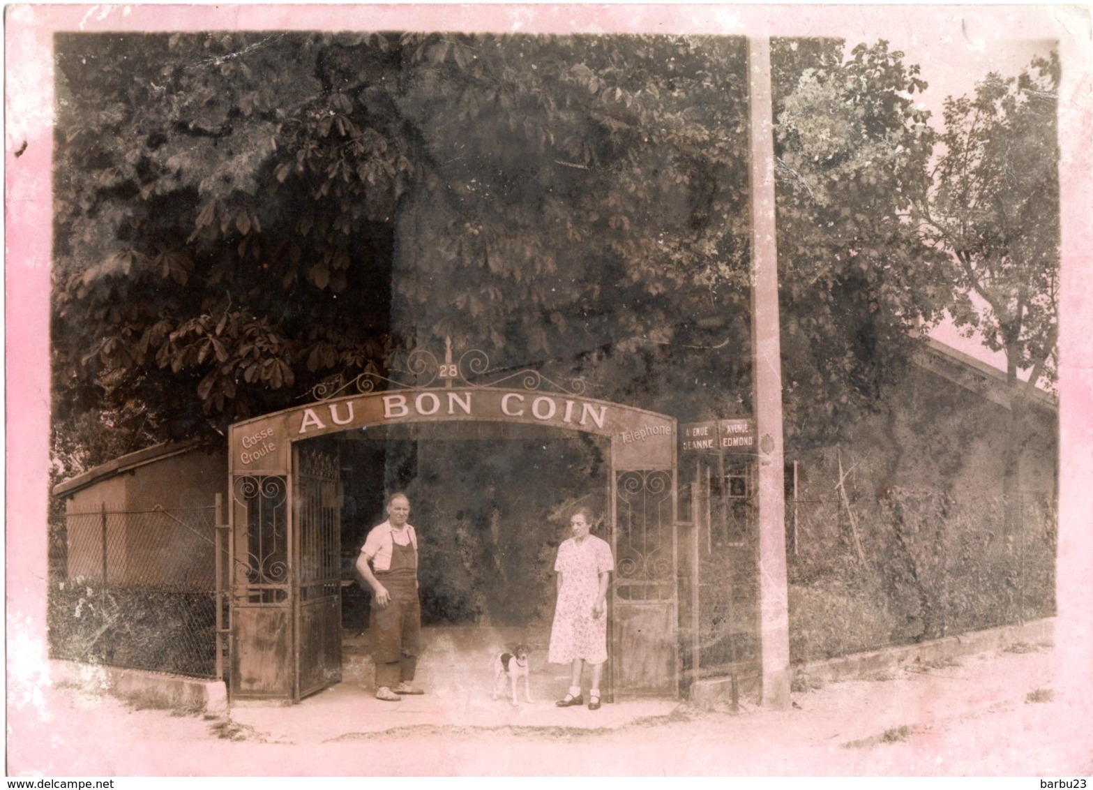 Carte-photo CHENNEVIERE/MARNE Ets. AU BON COIN Angle Des Av. Jeanne Et Edmond (forte Decoloration Rose) - Chennevieres Sur Marne