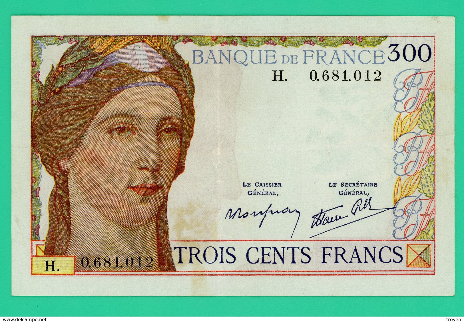 300 Francs - France - 1938 -   - N° H. 0681012  - TTB+  - Légèrement Taché - - 300 F 1938-1939