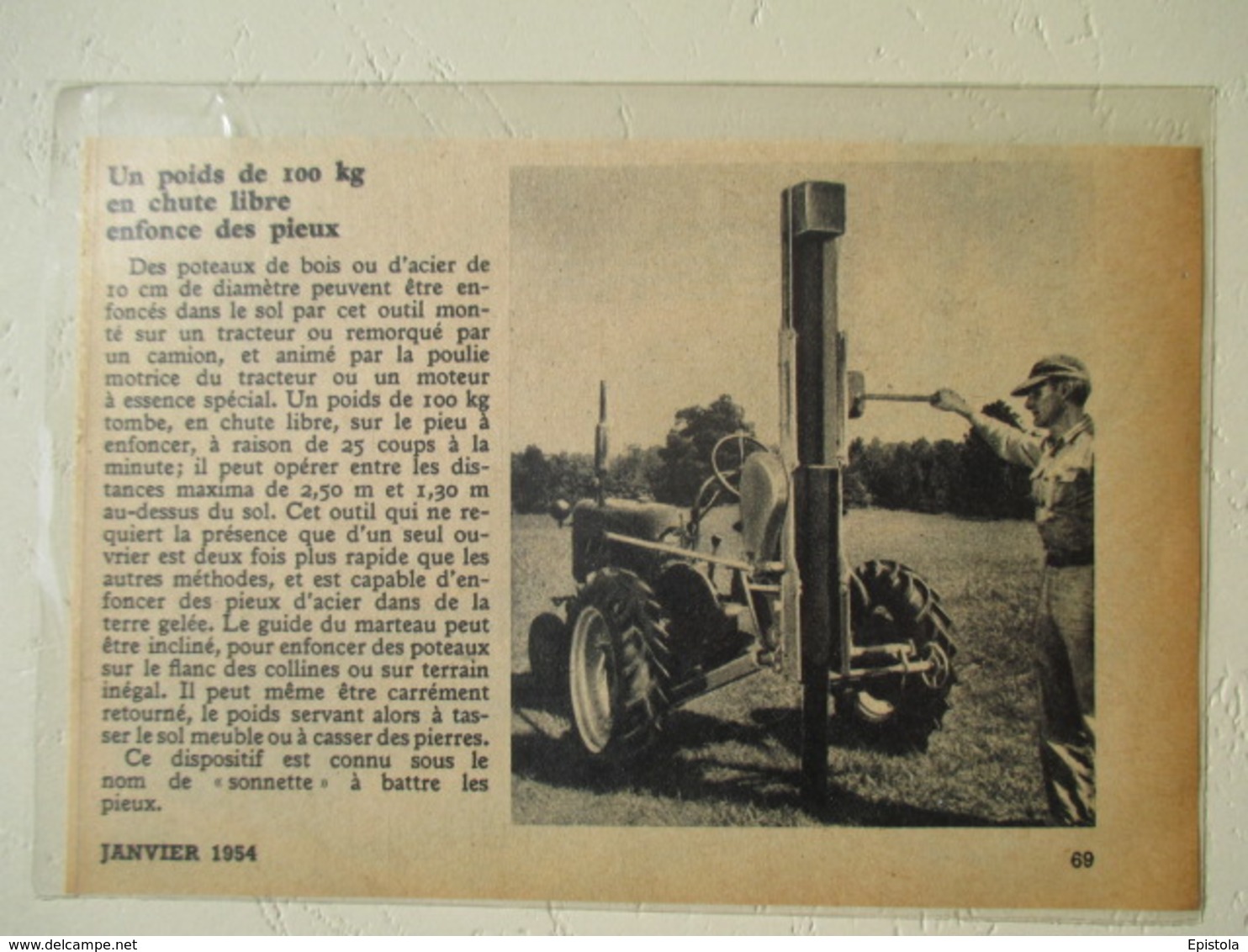 USA -Tracteur Américain Enfonce Pieux (Pious Driving Tractor)  - Coupure De Presse De 1954 - Tractores