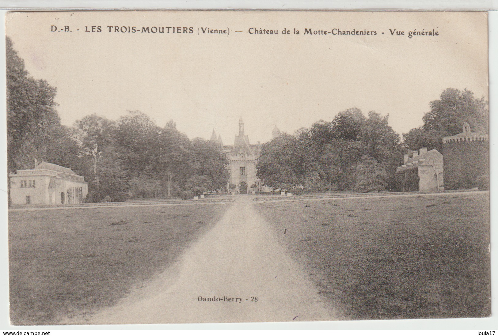 - Les Trois - Moutiers : Chateau De La Motte - Chandeniers. Vue Générale. - Les Trois Moutiers