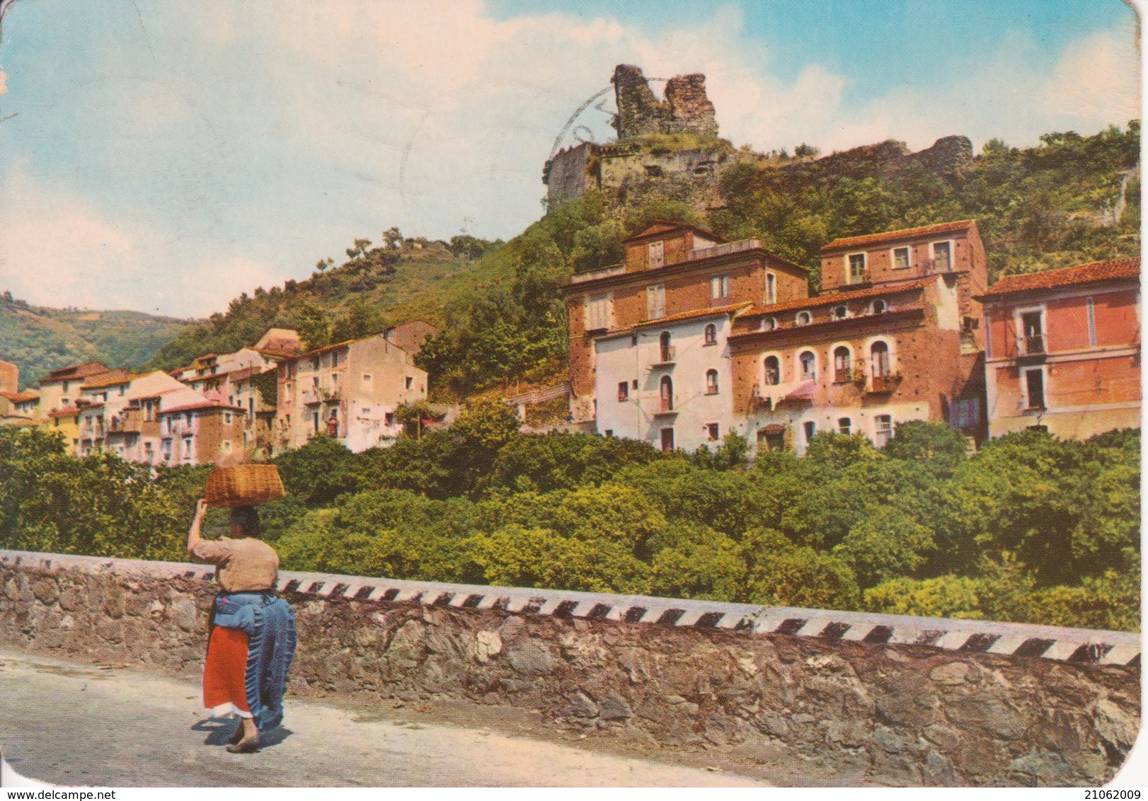 NICASTRO (ora LAMEZIA TERME) - RUDERI CASTELLO NORMANNO - DONNA IN COSTUME - ACQUERELLATA - VIAGGIATA 1990 - Lamezia Terme